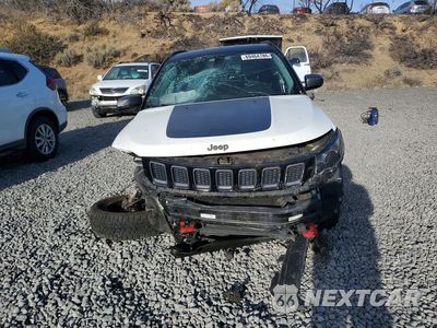 Piąte zdjęcie samochodu w środku: 2019 JEEP COMPASS TRAILHAWK VIN:3C4NJDDB5KT660563 - miniatura
