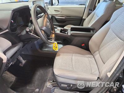 Zdjęcie 7 z 12 samochodu: 2022 TOYOTA SIENNA LE VIN:5TDKRKEC9NS129405 - miniatura
