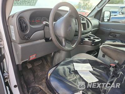 Zdjęcie 8 z 13 samochodu: 2008 FORD ECONOLINE E250 VAN VIN:1FTNE24WX8DB02265 - miniatura