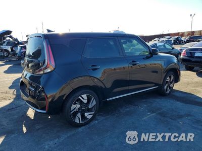 Trzecie zdjęcie samochodu z tyłu: 2023 KIA SOUL GT LINE VIN:KNDJ53AUXP7860109 - miniatura