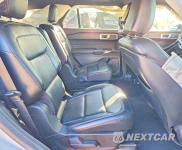 Zdjęcie 11 z 13 samochodu: 2020 FORD EXPLORER XLT VIN:1FMSK8DH1LGB27705 - miniatura