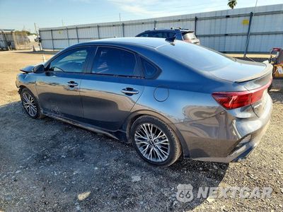 Drugie zdjęcie samochodu z przodu: 2023 KIA FORTE GT LINE VIN:3KPF54AD5PE657771 - miniatura