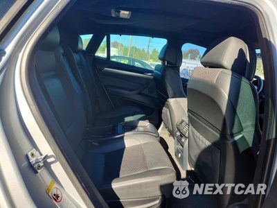 Zdjęcie 11 z 13 samochodu: 2008 BMW X6 XDRIVE35I VIN:5UXFG43538L220455 - miniatura