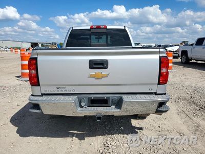 Zdjęcie 6 z 12 samochodu: 2018 CHEVROLET SILVERADO C1500 LT VIN:3GCPCRECXJG382631 - miniatura