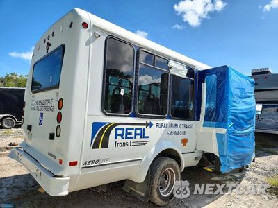 Czwarte zdjęcie samochodu z boku: 2021 FORD ECONOLINE - SHUTTLE BUS VIN:1FDEE3FN7MDC17566 - miniatura