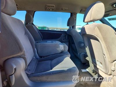 Zdjęcie 10 z 12 samochodu: 2006 TOYOTA SIENNA LE 8 PASSENGER VIN:5TDZA23C76S486480 - miniatura
