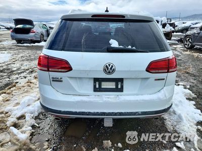 Zdjęcie 6 z 12 samochodu: 2019 VOLKSWAGEN GOLF ALLTRACK S VIN:3VWH17AU8KM501130 - miniatura