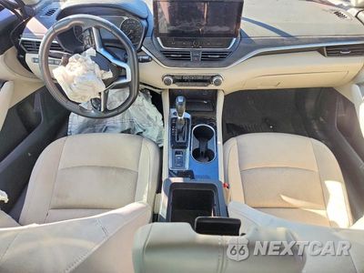 Zdjęcie 8 z 11 samochodu: 2024 NISSAN ALTIMA SV VIN:1N4BL4DV1RN324366 - miniatura