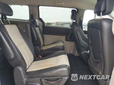 Zdjęcie 11 z 13 samochodu: 2010 CHRYSLER TOWN & COUNTRY TOURING PLUS VIN:2A4RR8D18AR320683 - miniatura