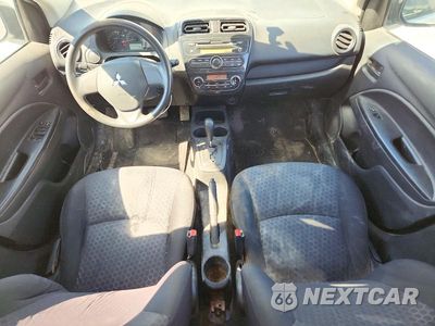 Zdjęcie 8 z 12 samochodu: 2015 MITSUBISHI MIRAGE DE VIN:ML32A3HJ9FH007790 - miniatura