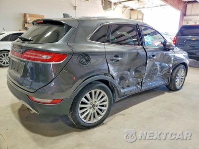 Trzecie zdjęcie samochodu z tyłu: 2019 LINCOLN MKC VIN:5LMCJ1D98KUL48478 - miniatura