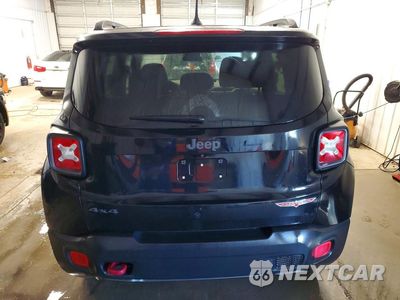 Zdjęcie 6 z 13 samochodu: 2017 JEEP RENEGADE TRAILHAWK VIN:ZACCJBCB7HPE47272 - miniatura