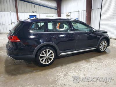 Trzecie zdjęcie samochodu z tyłu: 2017 VOLKSWAGEN GOLF ALLTRACK S VIN:3VWH17AU4HM539267 - miniatura