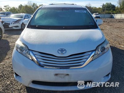 Piąte zdjęcie samochodu w środku: 2017 TOYOTA SIENNA LE VIN:5TDJZ3DC8HS157011 - miniatura