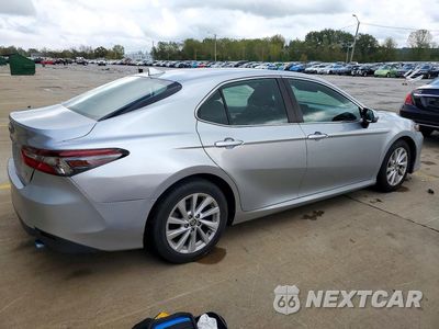 Trzecie zdjęcie samochodu z tyłu: 2021 TOYOTA CAMRY LE VIN:4T1C11AK7MU474750 - miniatura
