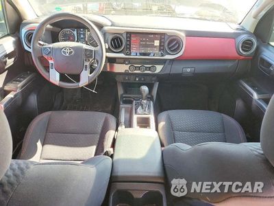 Zdjęcie 8 z 12 samochodu: 2020 TOYOTA TACOMA SR5 V6 VIN:3TMAZ5CNXLM123580 - miniatura