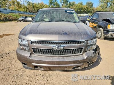 Piąte zdjęcie samochodu w środku: 2011 CHEVROLET TAHOE K1500 LT VIN:1GNSKBE07BR373968 - miniatura