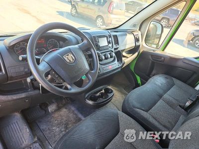 Zdjęcie 8 z 13 samochodu: 2017 RAM PROMASTER 3500 3500 HIGH VIN:3C6URVJG2HE501398 - miniatura