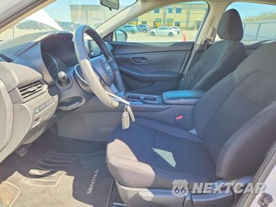 Zdjęcie 7 z 12 samochodu: 2024 NISSAN SENTRA S VIN:3N1AB8BV3RY265183 - miniatura