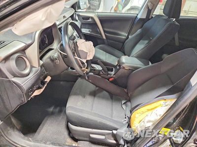 Zdjęcie 7 z 13 samochodu: 2017 TOYOTA RAV4 XLE VIN:2T3RFREV2HW631595 - miniatura