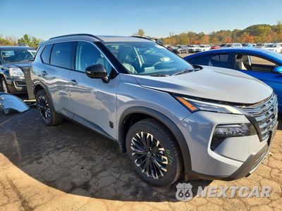 Czwarte zdjęcie samochodu z boku: 2026 NISSAN ROGUE DARK ARMOR VIN:5N1BT3BBXTC740363 - miniatura