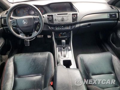 Zdjęcie 8 z 12 samochodu: 2017 HONDA ACCORD SPORT SPECIAL EDITION VIN:1HGCR2F19HA006563 - miniatura
