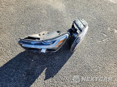 Zdjęcie 13 z 14 samochodu: 2019 VOLVO XC40 T5 R-DESIGN VIN:YV4162UM3K2104403 - miniatura