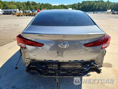 Zdjęcie 6 z 12 samochodu: 2019 HYUNDAI ELANTRA SE VIN:5NPD74LF2KH492590 - miniatura