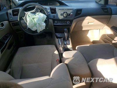 Zdjęcie 8 z 13 samochodu: 2012 HONDA CIVIC LX VIN:19XFB2F54CE390440 - miniatura