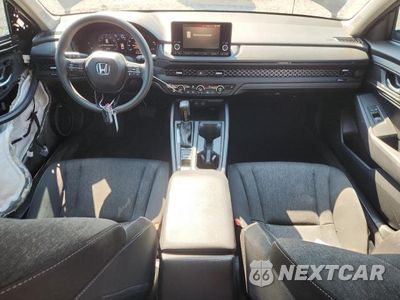 Zdjęcie 8 z 13 samochodu: 2023 HONDA ACCORD EX VIN:1HGCY1F31PA013827 - miniatura