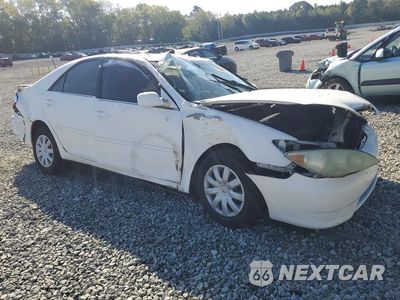 Czwarte zdjęcie samochodu z boku: 2005 TOYOTA CAMRY LE VIN:4T1BE30K15U004485 - miniatura