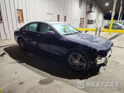 Czwarte zdjęcie samochodu z boku: 2017 MERCEDES-BENZ E 300 4MATIC VIN:WDDZF4KB5HA132940 - miniatura