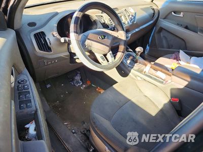 Zdjęcie 8 z 12 samochodu: 2014 KIA SPORTAGE LX VIN:KNDPBCAC9E7657705 - miniatura