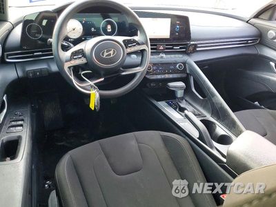 Zdjęcie 8 z 12 samochodu: 2024 HYUNDAI ELANTRA SEL VIN:KMHLM4DG3RU669526 - miniatura
