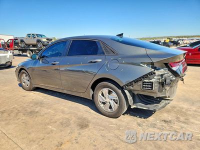 Drugie zdjęcie samochodu z przodu: 2025 HYUNDAI ELANTRA SE VIN:KMHLL4DG8SU074549 - miniatura