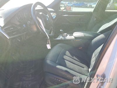 Zdjęcie 7 z 12 samochodu: 2017 BMW X5 SDRIVE35I VIN:5UXKR2C36H0X06769 - miniatura
