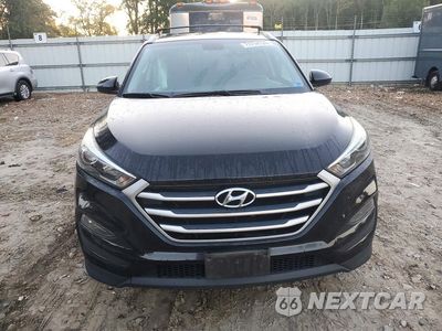 Piąte zdjęcie samochodu w środku: 2017 HYUNDAI TUCSON SE VIN:KM8J33A49HU336132 - miniatura