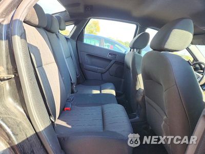 Zdjęcie 10 z 12 samochodu: 2010 FORD FOCUS SE VIN:1FAHP3FN9AW250814 - miniatura