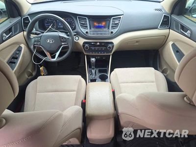 Zdjęcie 8 z 12 samochodu: 2016 HYUNDAI TUCSON SPORT VIN:KM8J33A22GU048630 - miniatura