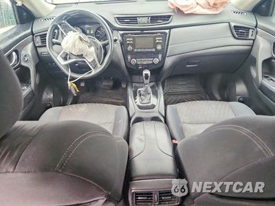 Zdjęcie 8 z 13 samochodu: 2017 NISSAN ROGUE SV VIN:5N1AT2MT9HC798919 - miniatura