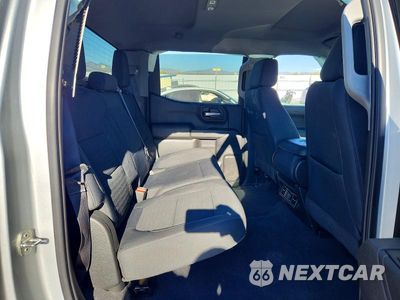 Zdjęcie 10 z 13 samochodu: 2019 CHEVROLET SILVERADO K1500 LT VIN:3GCUYDED0KG202624 - miniatura