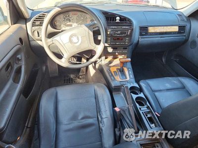 Zdjęcie 8 z 12 samochodu: 1996 BMW 318 I AUTOMATIC VIN:4USCD832XTLC71290 - miniatura