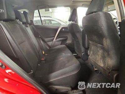 Zdjęcie 11 z 13 samochodu: 2016 TOYOTA RAV4 XLE VIN:JTMRFREV2GJ082932 - miniatura