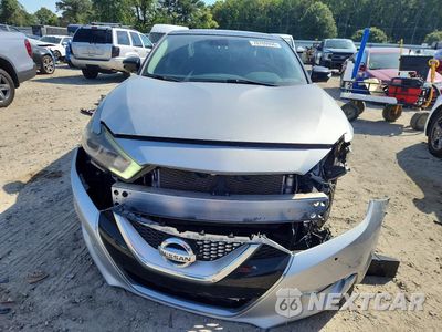 Piąte zdjęcie samochodu w środku: 2017 NISSAN MAXIMA PLATINUM VIN:1N4AA6AP8HC402042 - miniatura