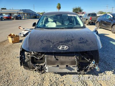 Piąte zdjęcie samochodu w środku: 2023 HYUNDAI IONIQ 5 LIMITED VIN:KM8KRDAF1PU183240 - miniatura