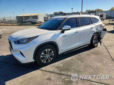 2020 TOYOTA HIGHLANDER HYBRID XLE 5TDHBRCH1LS504528 - główne zdjęcie licytacji z USA - miniatura