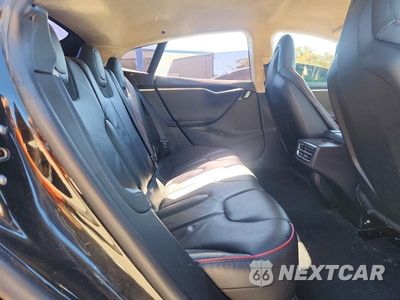 Zdjęcie 10 z 13 samochodu: 2012 TESLA MODEL S VIN:5YJSA1DP6CFS00258 - miniatura