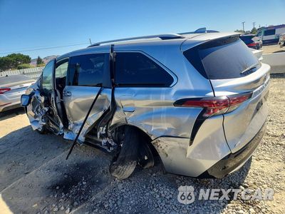 Drugie zdjęcie samochodu z przodu: 2023 TOYOTA SIENNA PLATINUM 7-PASSENGER VIN:5TDESKFC2PS090675 - miniatura