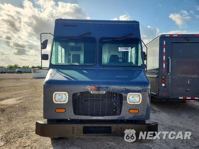 Piąte zdjęcie samochodu w środku: 2020 FREIGHTLINER MT45G CHASSIS DELIVERY TRUCK VIN:4UZAC2EA7LCMH7818 - miniatura