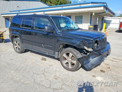 Czwarte zdjęcie samochodu z boku: 2017 JEEP PATRIOT LATITUDE VIN:1C4NJRFB9HD210441 - miniatura